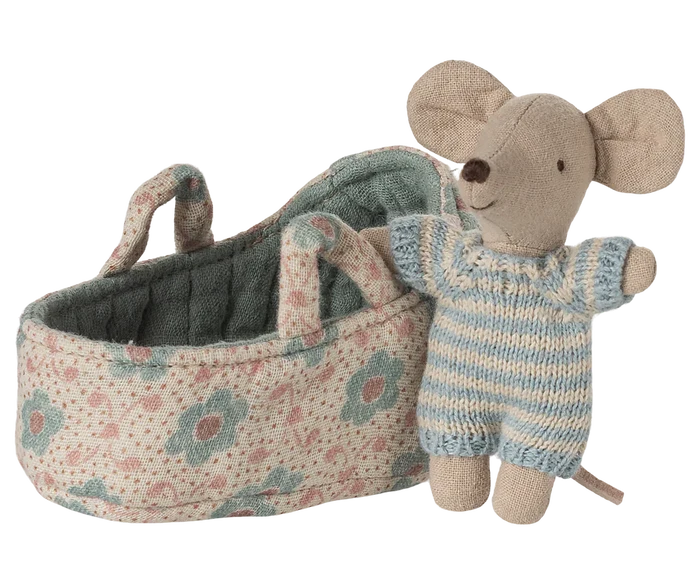 Maileg - Baby Mouse In Carry Cot - Blue