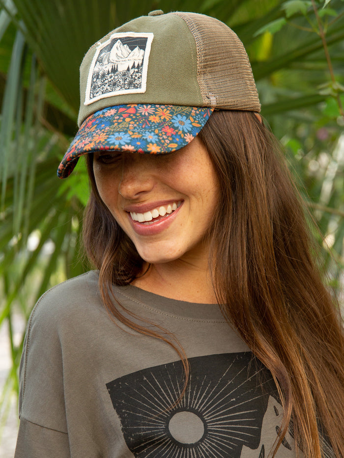 Canvas Trucker Hat|Mountains-view 2