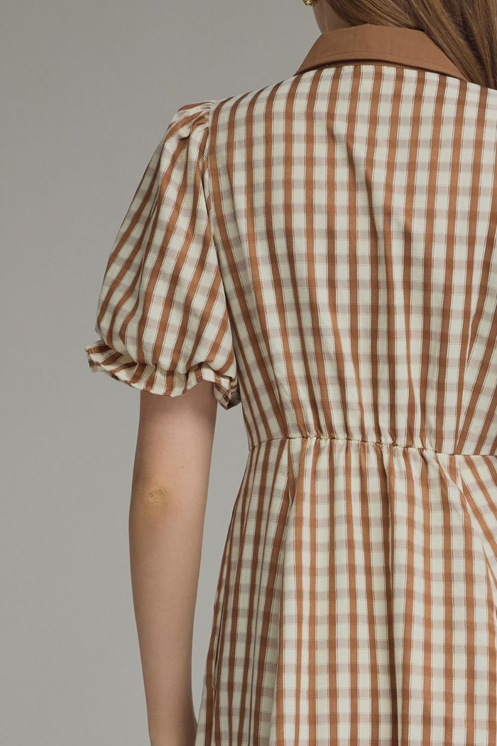 Caramel Gingham Midi Dress 🤎