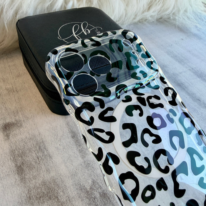 Clearly Wild Wavy Luxe Clear MagSafe Case for iPhone