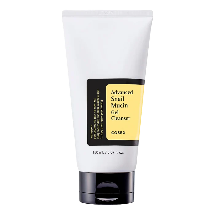 COSRX Advanced Snail Mucin Gel Cleanser ansiktsvask i hvit flaske med pump