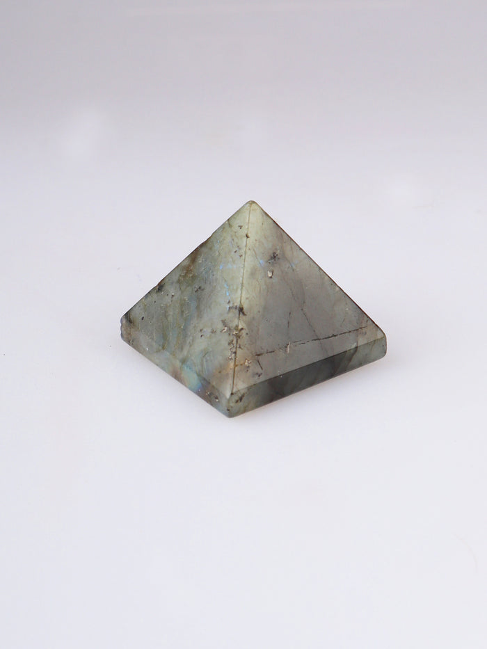 Crystal Pyramid | Labradorite-Image 2