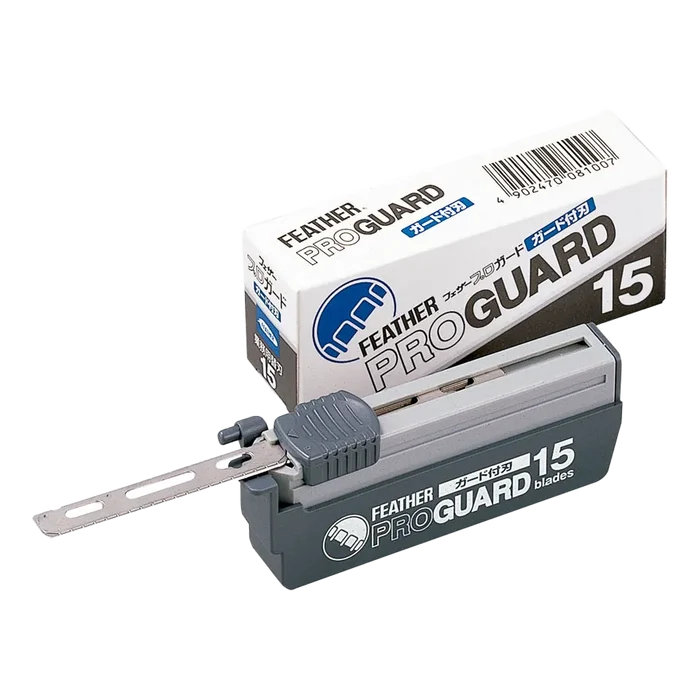 Feather Pro Guard Blade