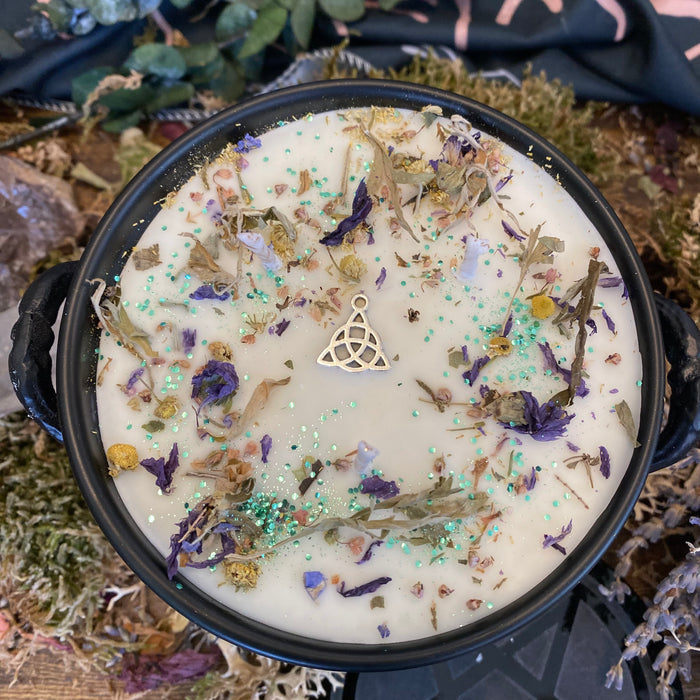 Cauldron of Inspiration spell candles