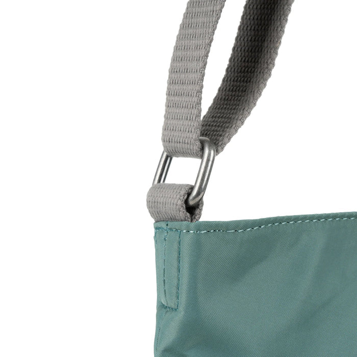 Kennington B Sage Medium Purse