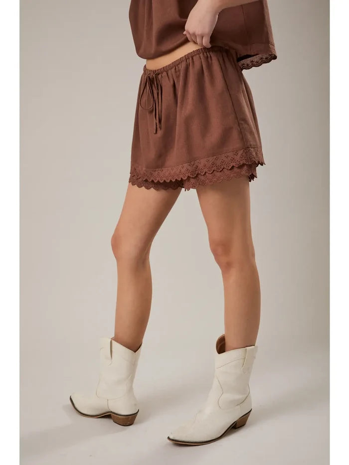 Lace Trim Detail Skort