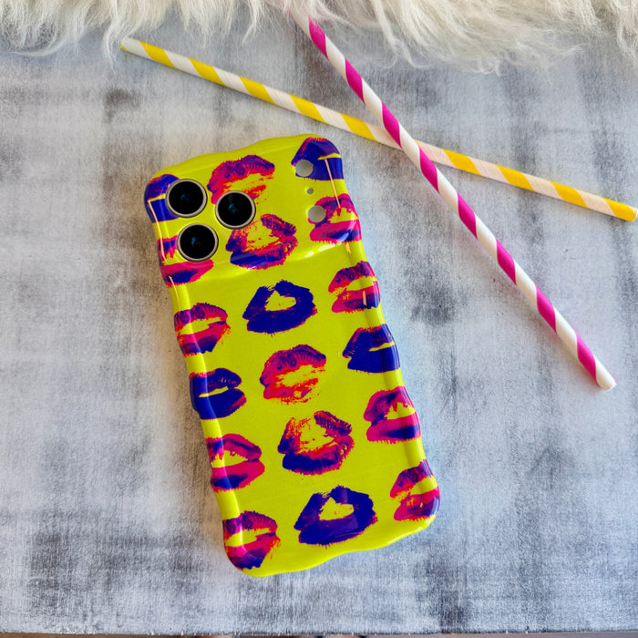 Lip Pop Wavy Luxe MagSafe Case for iPhone