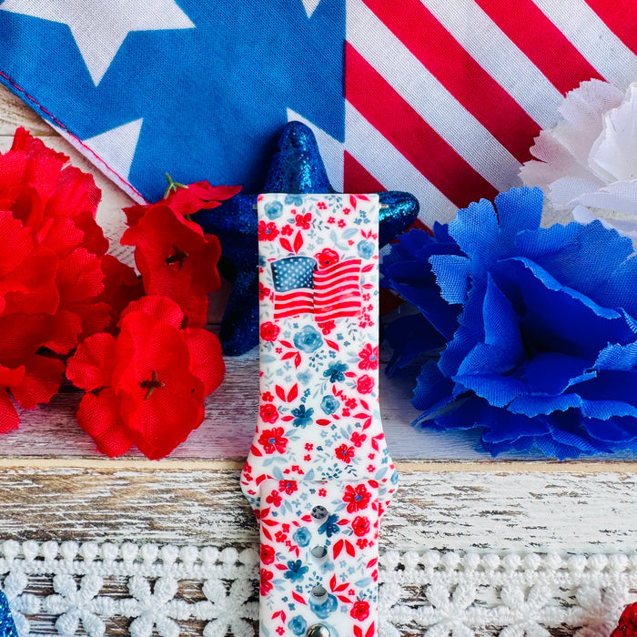 Red, White, & Bloom Print Silicone Band For Samsung Watch