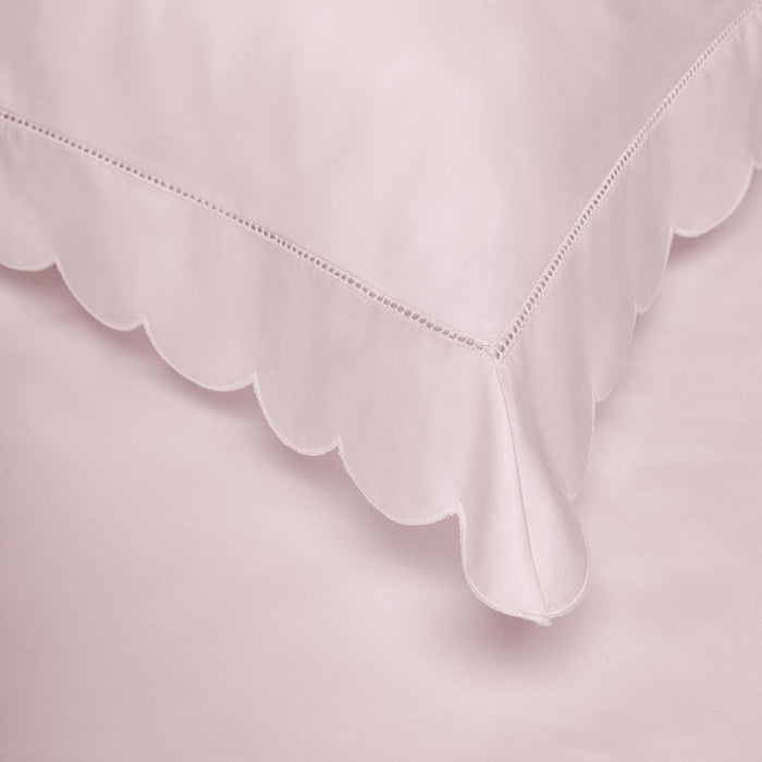 Scalloped Starlight Corner Shots in Rose