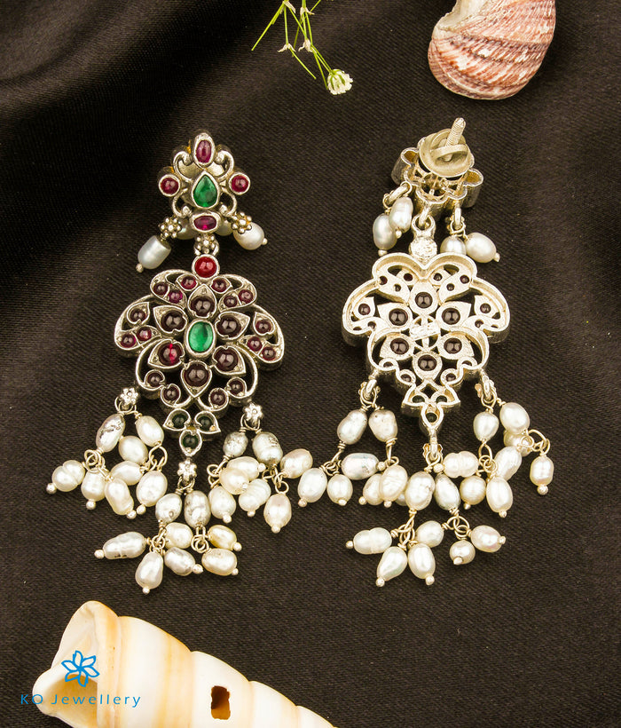 The Sagara Silver Pearl Earrings (Oxidised)
